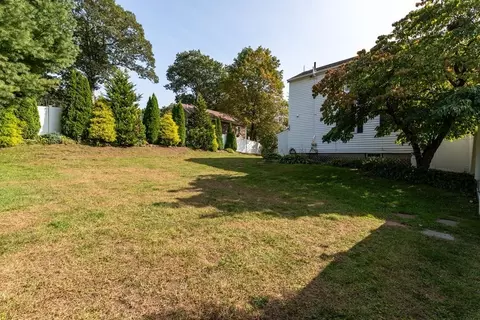 145 Pond St, Franklin, MA 02038 photo 31