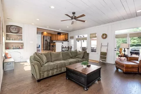 145 Pond St, Franklin, MA 02038 photo 13
