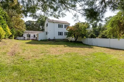 145 Pond St, Franklin, MA 02038 photo 33