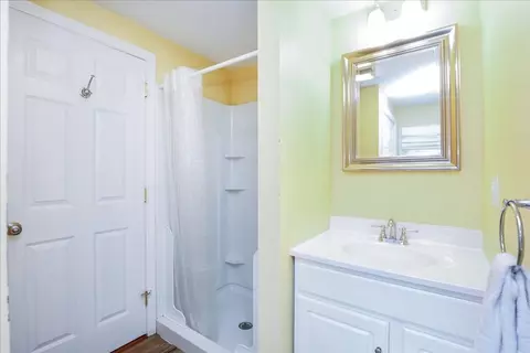 122 Burley St, Danvers, MA 01923 photo 24
