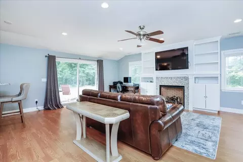 122 Burley St, Danvers, MA 01923 photo 13