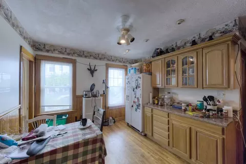 72 Birch St, Worcester, MA 01603 photo 12