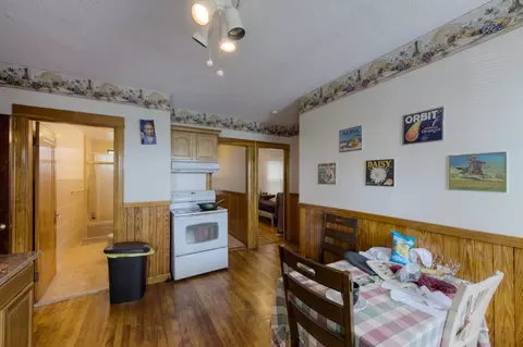 72 Birch St, Worcester, MA 01603 photo 14