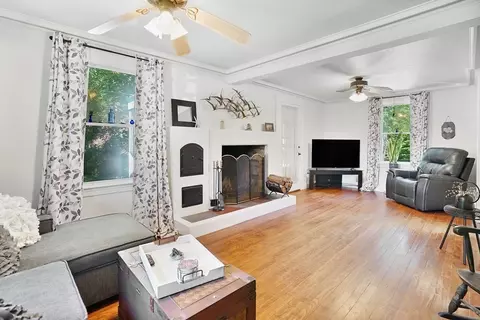 49 Marchioness Rd, Springfield, MA 01129 photo 4