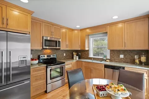 8 High #D2, Acton, MA 01720 photo 8