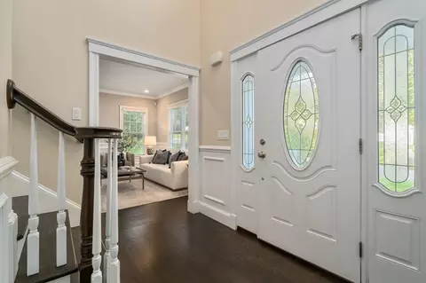 29 Smith St, Needham, MA 02492 photo 3