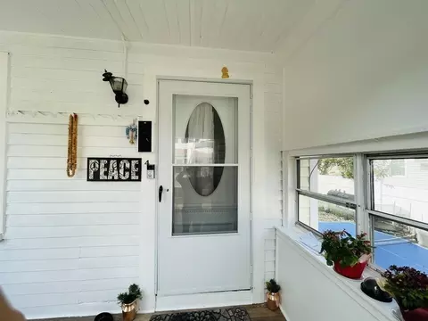 4 Heath St, Everett, MA 02149 photo 6