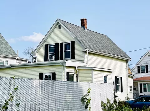 4 Heath St, Everett, MA 02149 photo 4