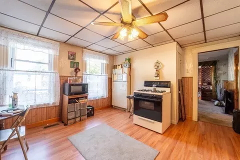 4 Arthur St, Worcester, MA 01604 photo 22