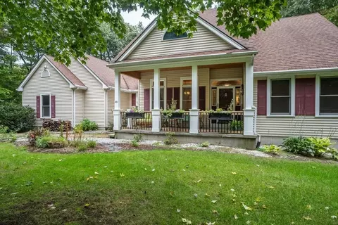 661 Park Hill Rd, Northampton, MA 01062