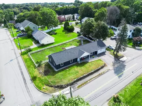 181 Green St, Stoneham, MA 02180