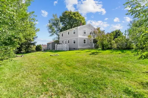 26 California St, Fall River, MA 02723 photo 2