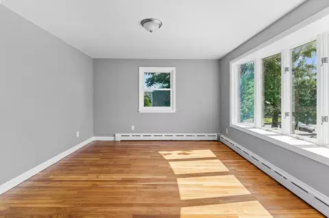 26 California St, Fall River, MA 02723 photo 13