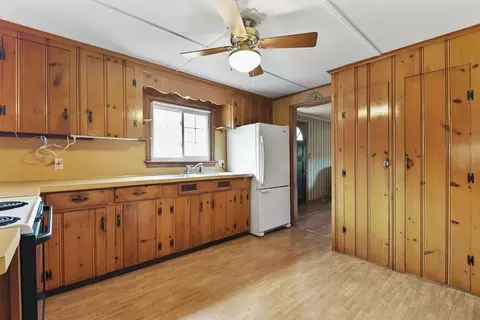 55 Chase St, Orange, MA 01364 photo 11