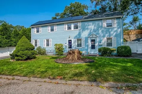 60 Ridgeway St #60, Dedham, MA 02026 photo 2