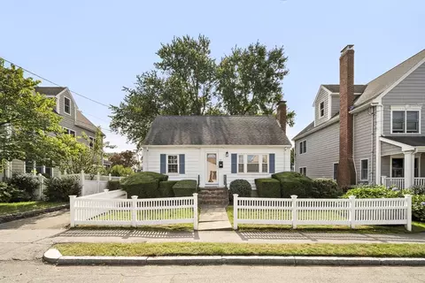 17 Trevore St, Quincy, MA 02171