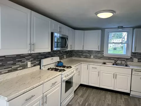 20 Eames St, North Reading, MA 01864 photo 5