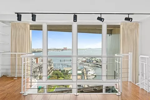 63 Atlantic Ave #10D, Boston, MA 02110