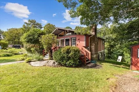 18 Corvette Dr, Plymouth, MA 02360
