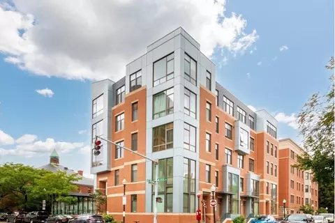 725 Harrison Ave #E303, Boston, MA 02118