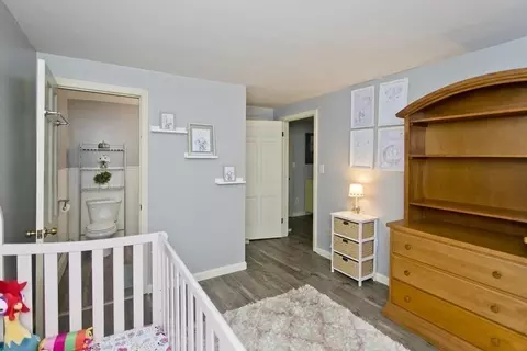 5 E Colonial Rd, Wilbraham, MA 01095 photo 21