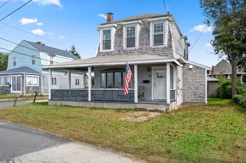 68 Cadish Ave, Hull, MA 02045