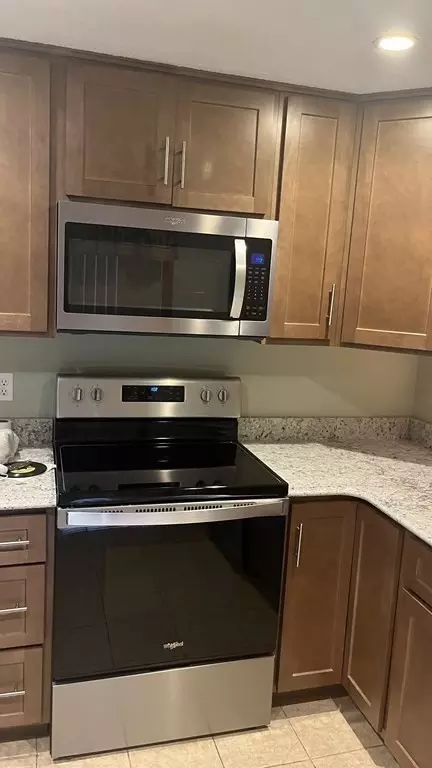 359 Crescent #A, Fall River, MA 02720 photo 3
