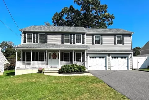 35 Pine Hill Rd, Springfield, MA 01118