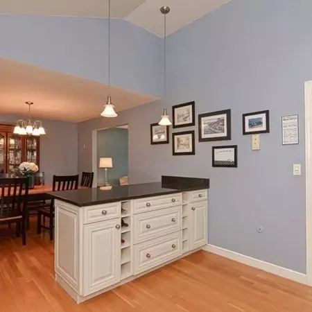 9 Jeffrey Rd, Canton, MA 02021 photo 4