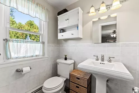 778 Parker St, Springfield, MA 01129 photo 24