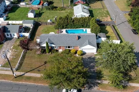778 Parker St, Springfield, MA 01129 photo 4