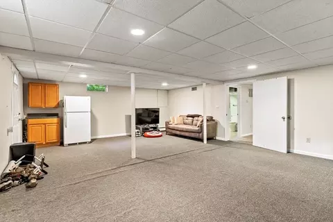 778 Parker St, Springfield, MA 01129 photo 28