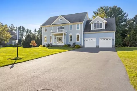 10 Kendyl Ln, Freetown, MA 02717