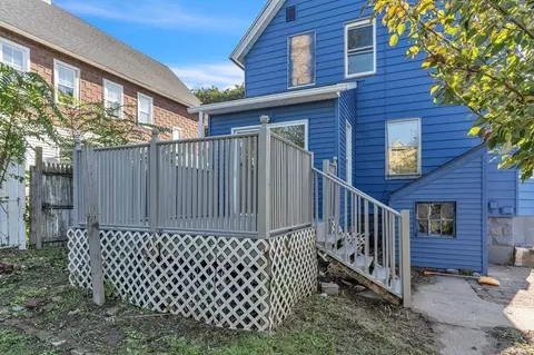 30 Chester St, Springfield, MA 01105 photo 10