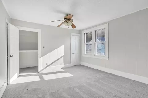 30 Chester St, Springfield, MA 01105 photo 13