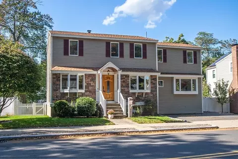 123 Pond St, Stoneham, MA 02180