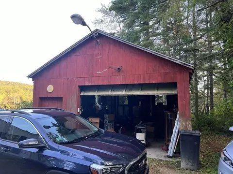 25 Main Rd, Phillipston, MA 01331 photo 9