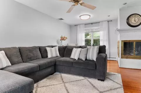22 Bradley Rd, Danvers, MA 01923 photo 9