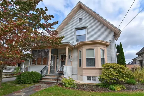 71 School St, Milford, MA 01757