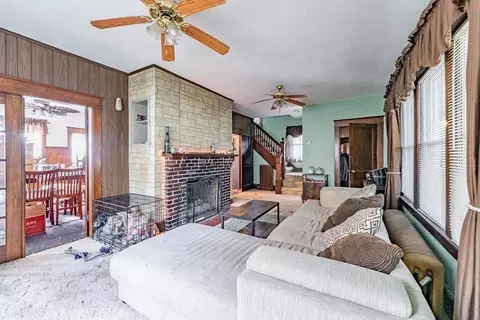 48 Eton St, Springfield, MA 01108 photo 9