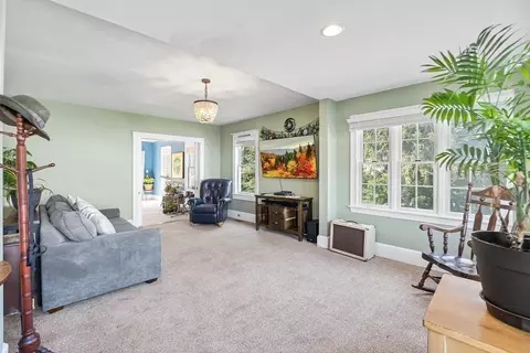 10 Cotuit Rd, Bourne, MA 02532 photo 5