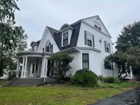 63 Magnolia Ter, Springfield, MA 01108