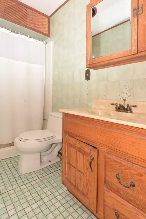 44 5th Ave, Lowell, MA 01854 photo 13