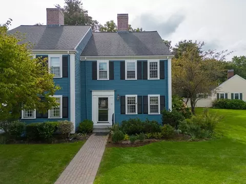 13 Doran Farm Ln #13, Lexington, MA 02420