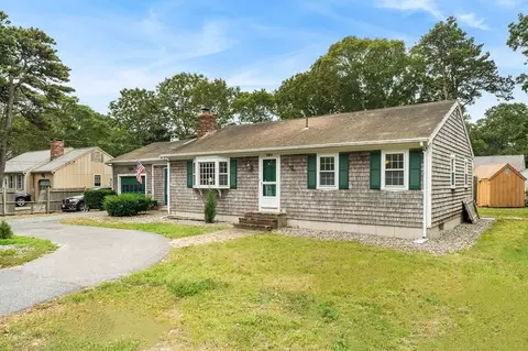 383 Station Ave, Yarmouth, MA 02664