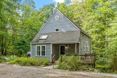 444 Old Dana Rd, Barre, MA 01005