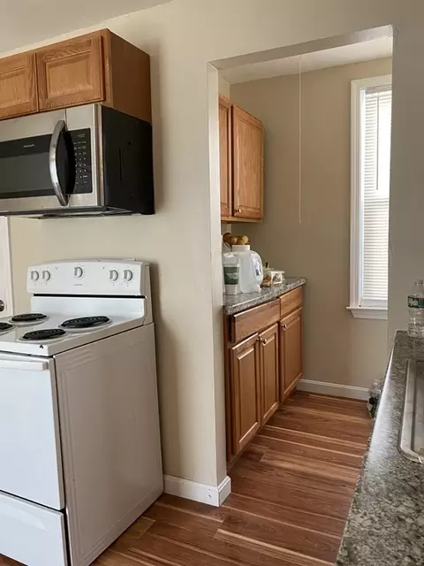 34 Irving St, Worcester, MA 01609 photo 26