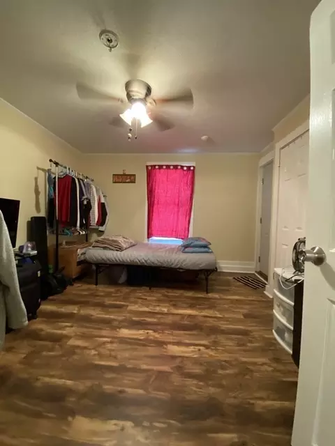 34 Irving St, Worcester, MA 01609 photo 22