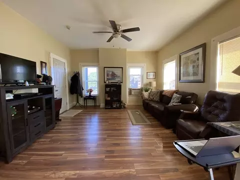 34 Irving St, Worcester, MA 01609 photo 8