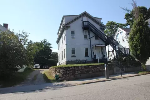 34 Irving St, Worcester, MA 01609 photo 3